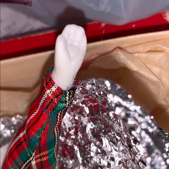 Vintage Porcelain Doll Ornament AAA+++ Condition - Picture 7 of 8